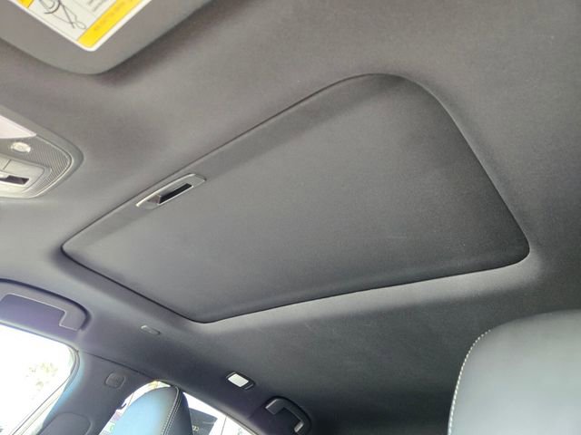 Used 2025 INFINITI QX55 Luxe w/ Cargo Package image 12