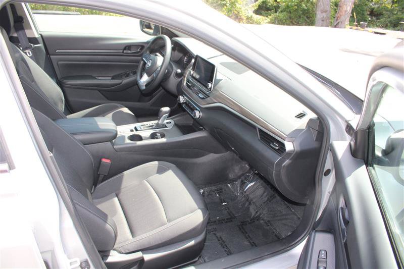 Used 2026 Nissan Altima 2.5 SV AWD/4WD image 11