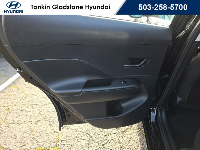 Certified 2024 Hyundai Kona SE image 26