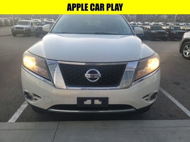 Used 2014 Nissan Pathfinder SL w/ SL Premium Package image 2