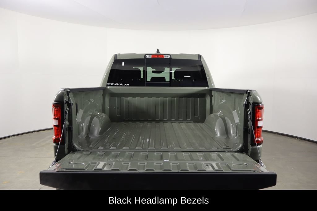 New 2026 RAM 1500 Big Horn w/ Night Edition AWD/4WD image 18