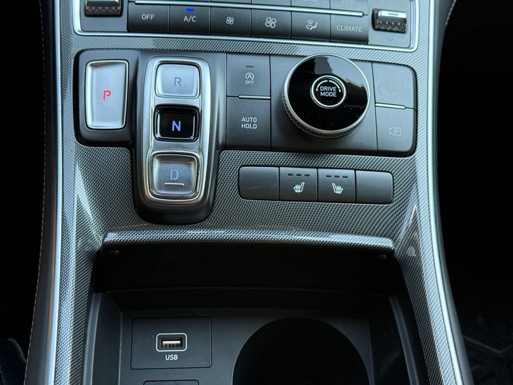 Used 2021 Hyundai Santa Fe SEL w/ Convenience + Premium Package FWD image 22