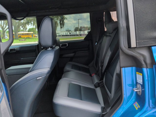 Used 2024 Ford Bronco Outer Banks AWD/4WD image 13