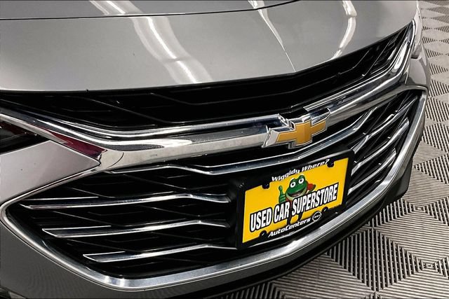Used 2023 Chevrolet Malibu LT FWD image 32