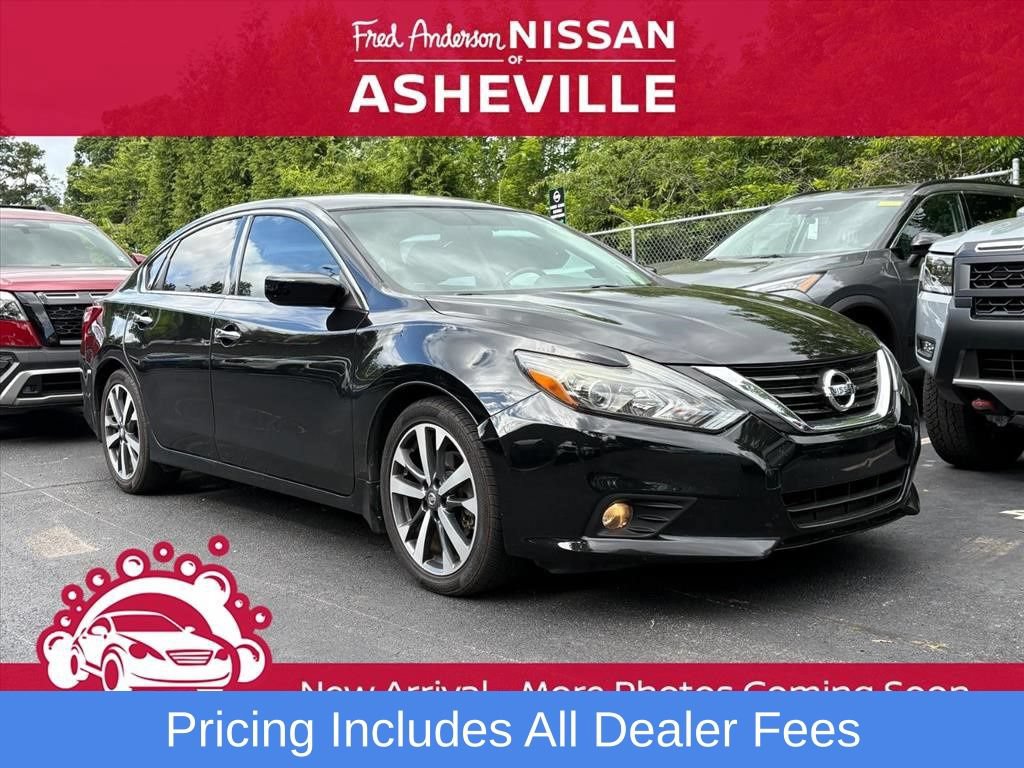 Used 2017 Nissan Altima 2.5 SR FWD image 1