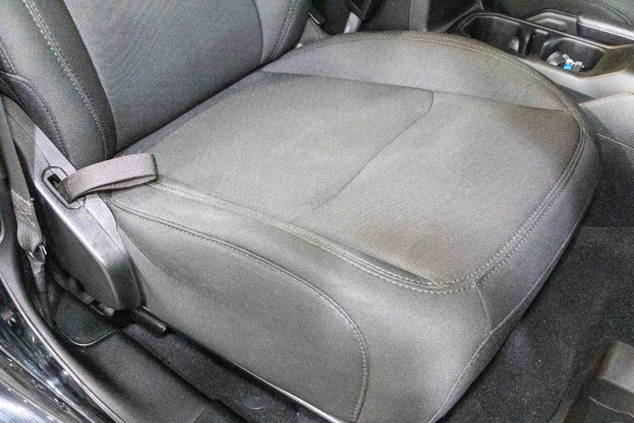 Used 2020 Jeep Wrangler Unlimited Sport S image 37