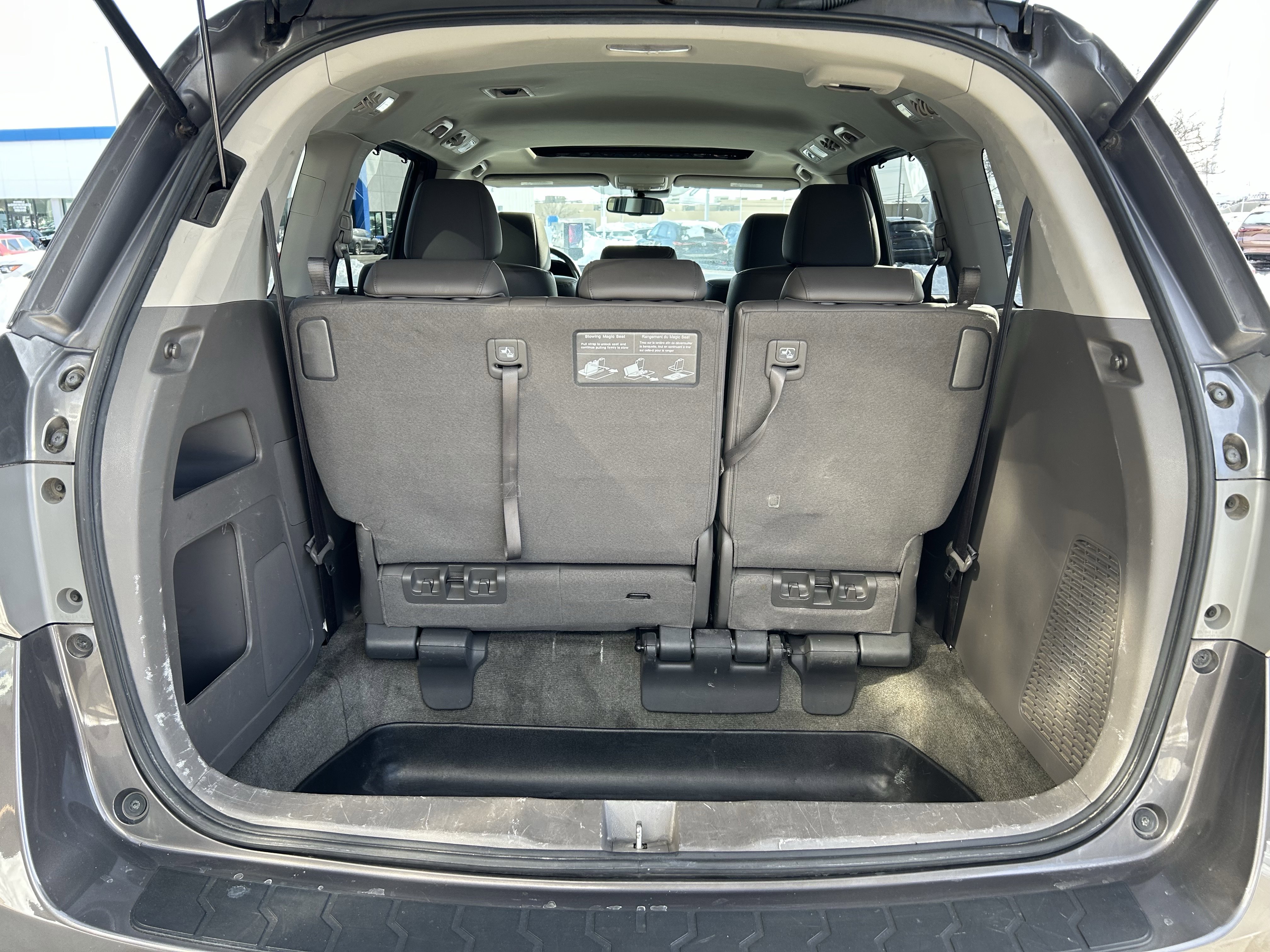 Used 2015 Honda Odyssey EX-L image 29