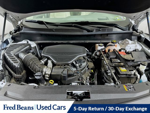 Used 2024 Cadillac XT6 Premium Luxury w/ Technology Package image 34