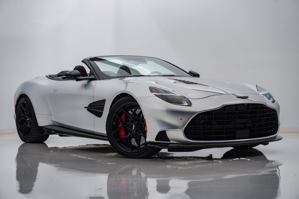 Used 2026 Aston Martin Vanquish Convertible