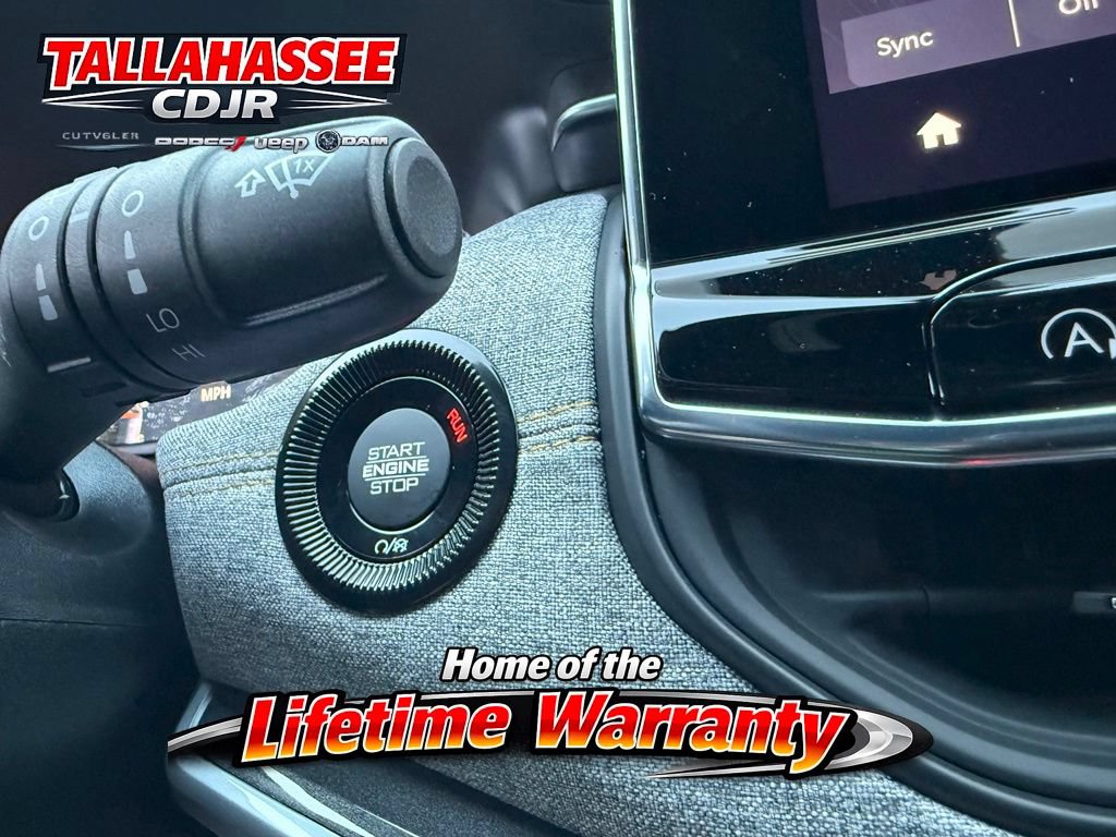 New 2026 Jeep Compass Latitude AWD/4WD image 18
