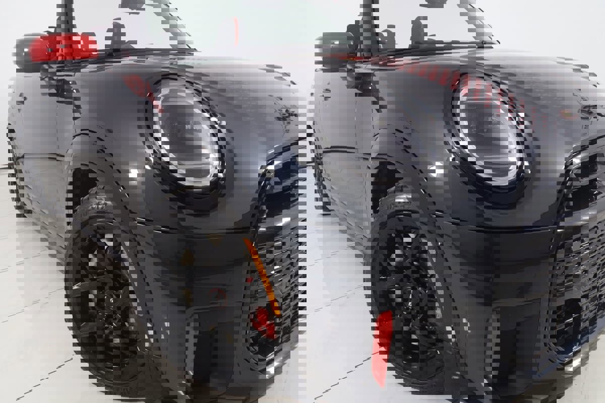 Used 2025 MINI Cooper John Cooper Works image 19