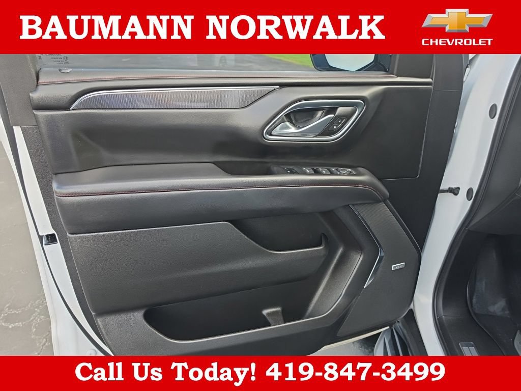 Used 2024 Chevrolet Tahoe RST w/ Luxury Package AWD/4WD image 35