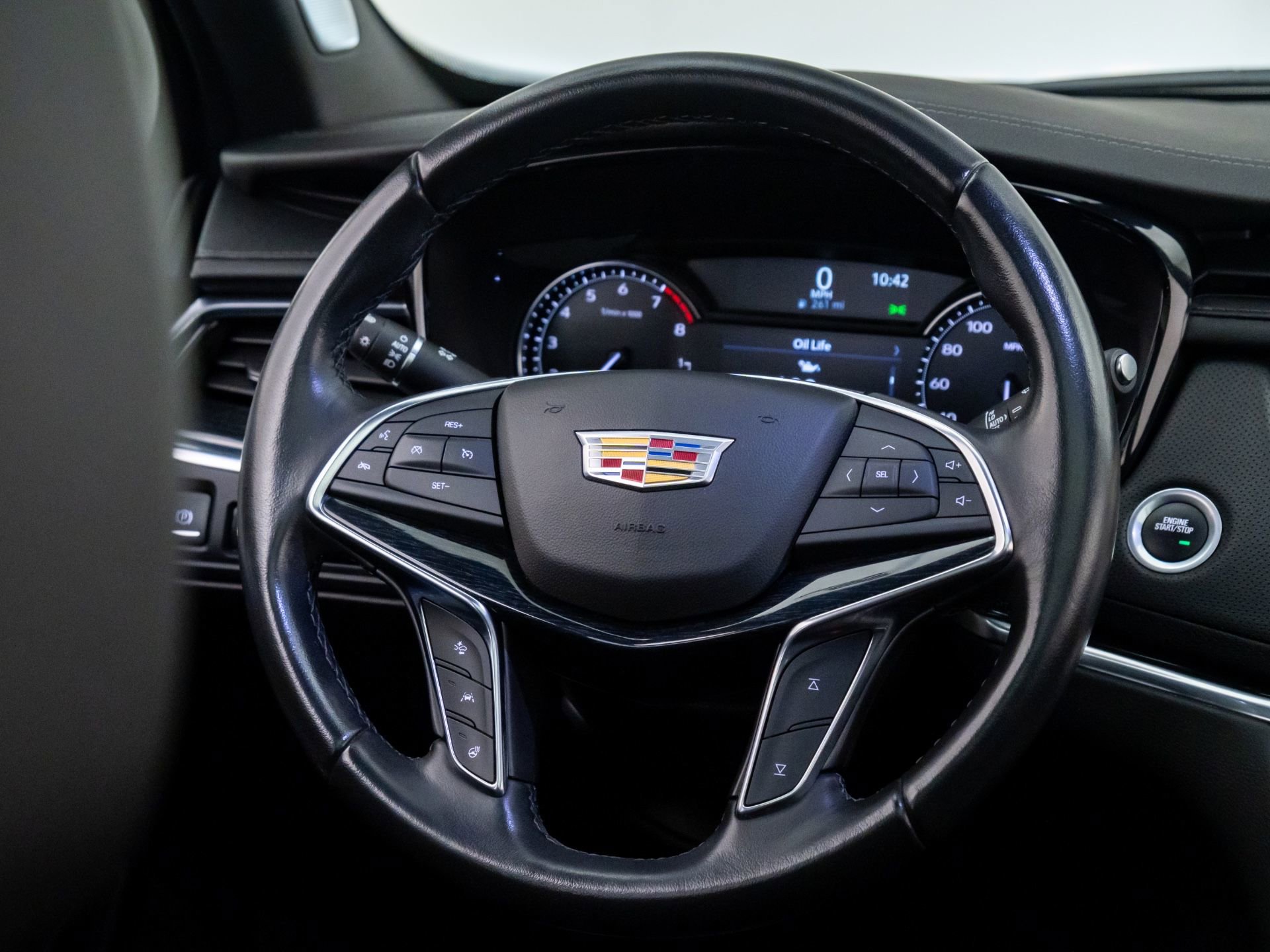 Used 2020 Cadillac XT5 Premium Luxury w/ LPO, Floor Liner Package image 13