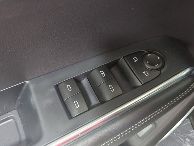 Used 2025 GMC Acadia Elevation w/ Elevation Premium Package image 23