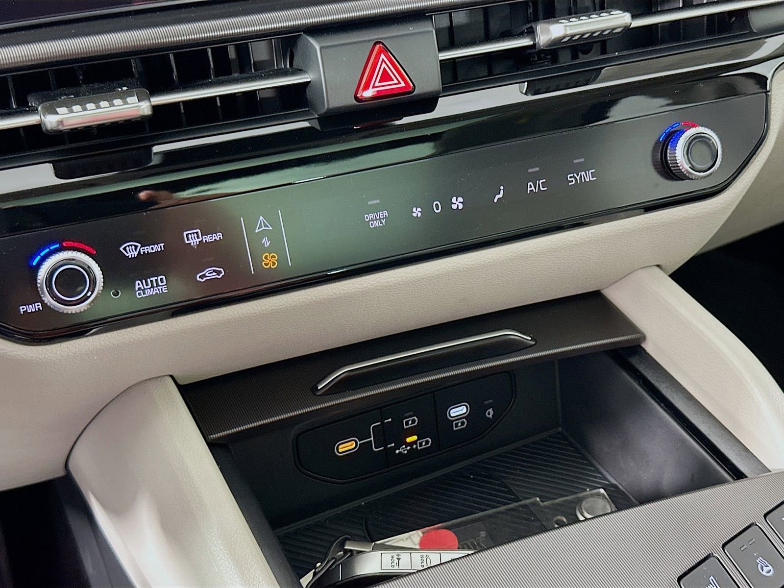 Used 2026 Kia Sportage SX Prestige AWD/4WD image 16