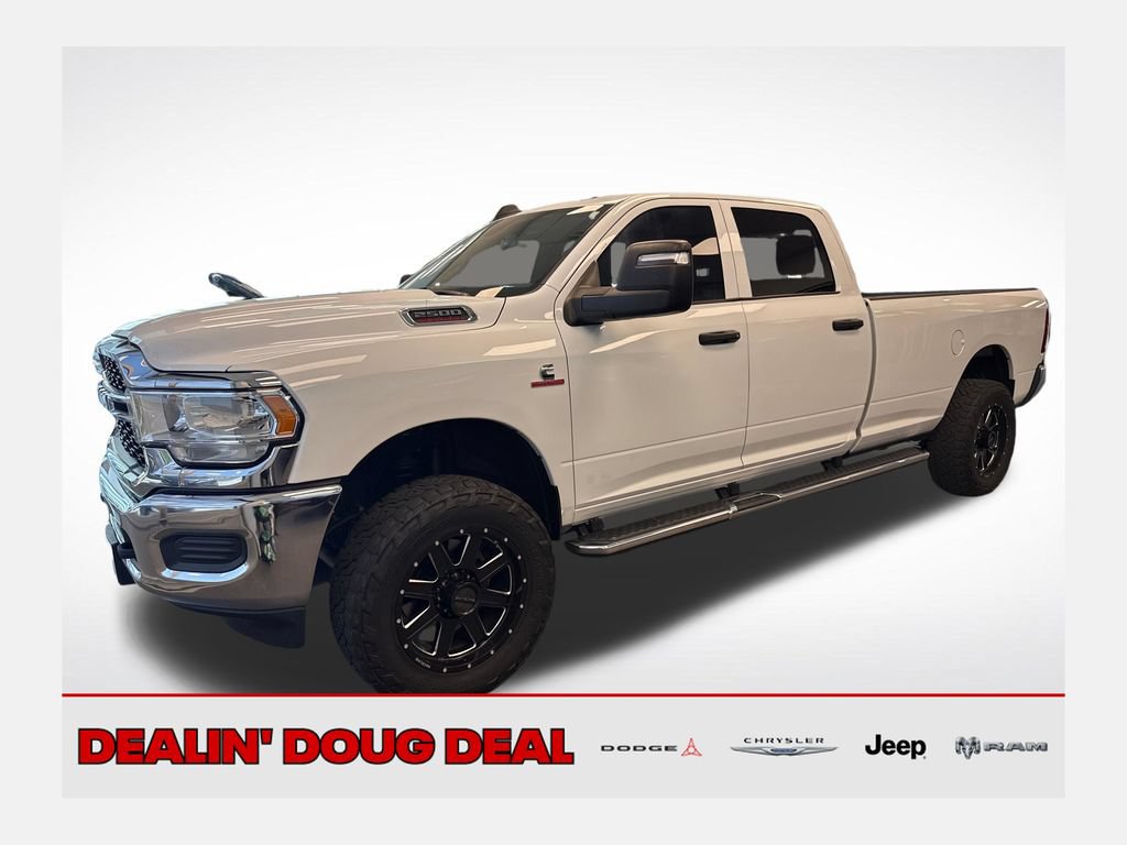 Used 2024 RAM 2500 Tradesman w/ Chrome Appearance Group AWD/4WD image 1