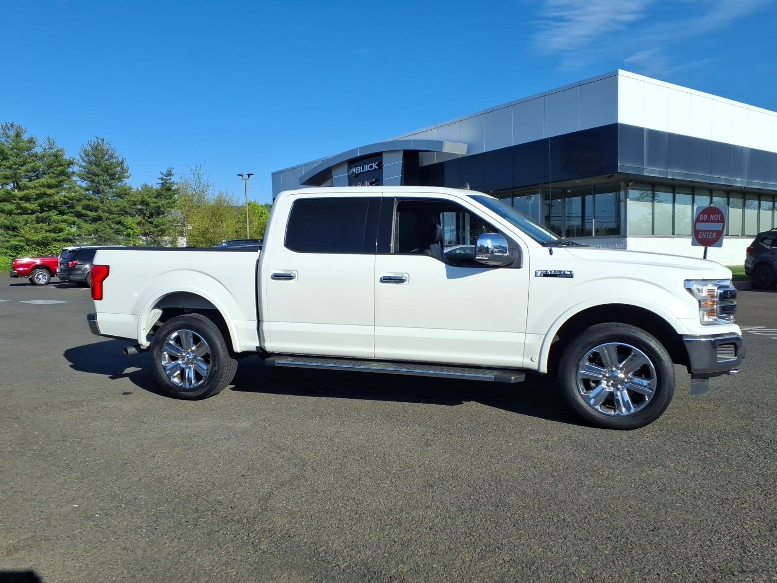 Used 2020 Ford F150 Lariat w/ Equipment Group 502A Luxury image 2