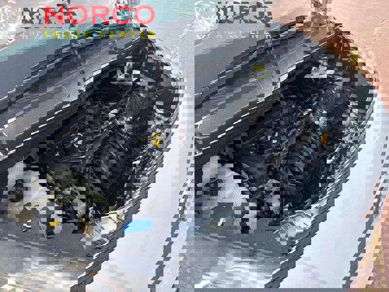 Used 2015 Ford Transit Connect XL image 21