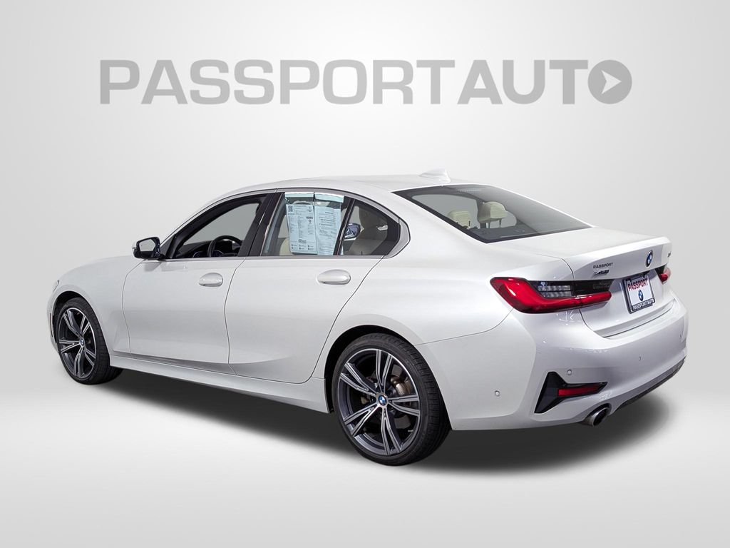 Used 2021 BMW 330i xDrive Sedan AWD/4WD image 3