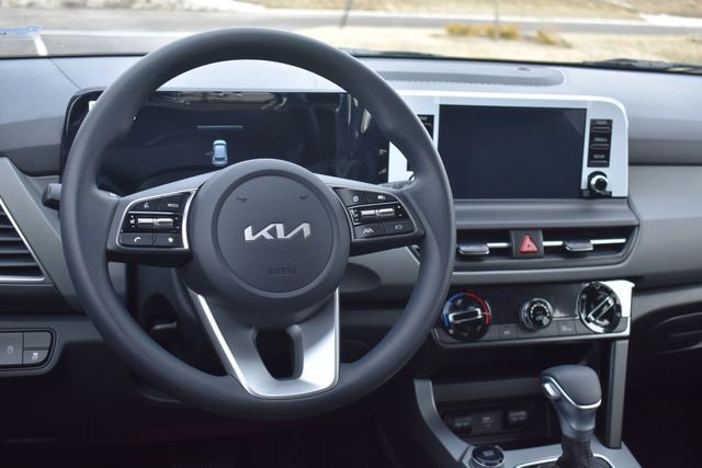 New 2026 Kia Seltos LX image 17