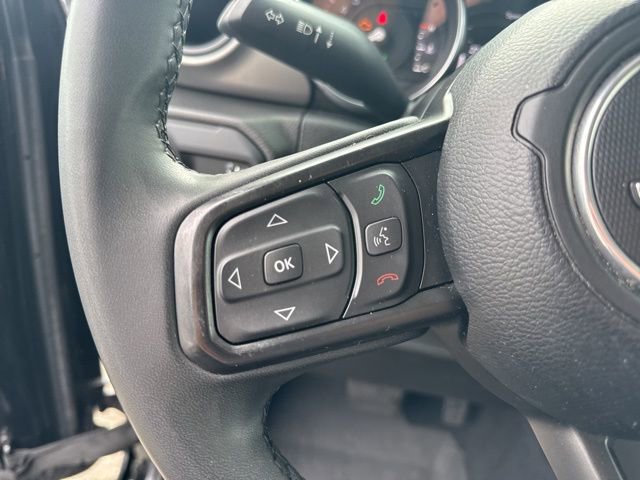 Used 2023 Jeep Wrangler Unlimited AWD/4WD image 21