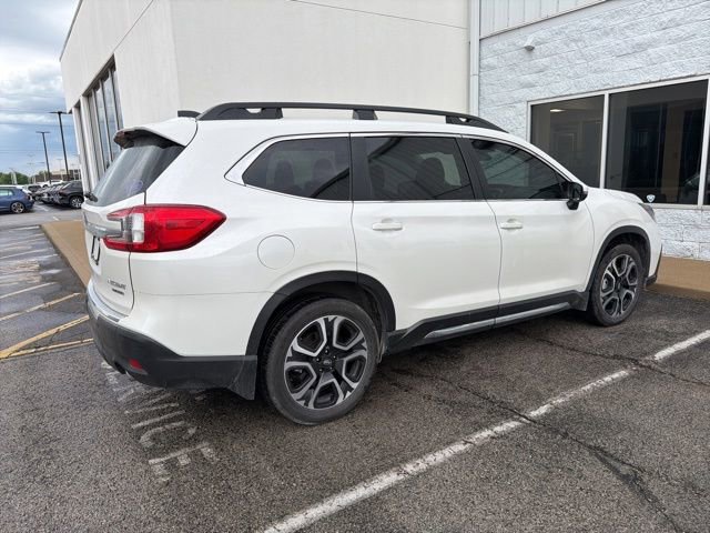 Used 2023 Subaru Ascent Limited AWD/4WD image 3