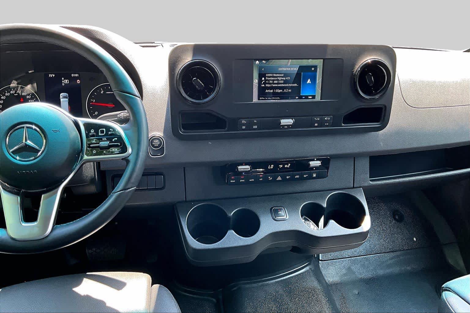 Used 2022 Mercedes-Benz Sprinter 2500 image 7