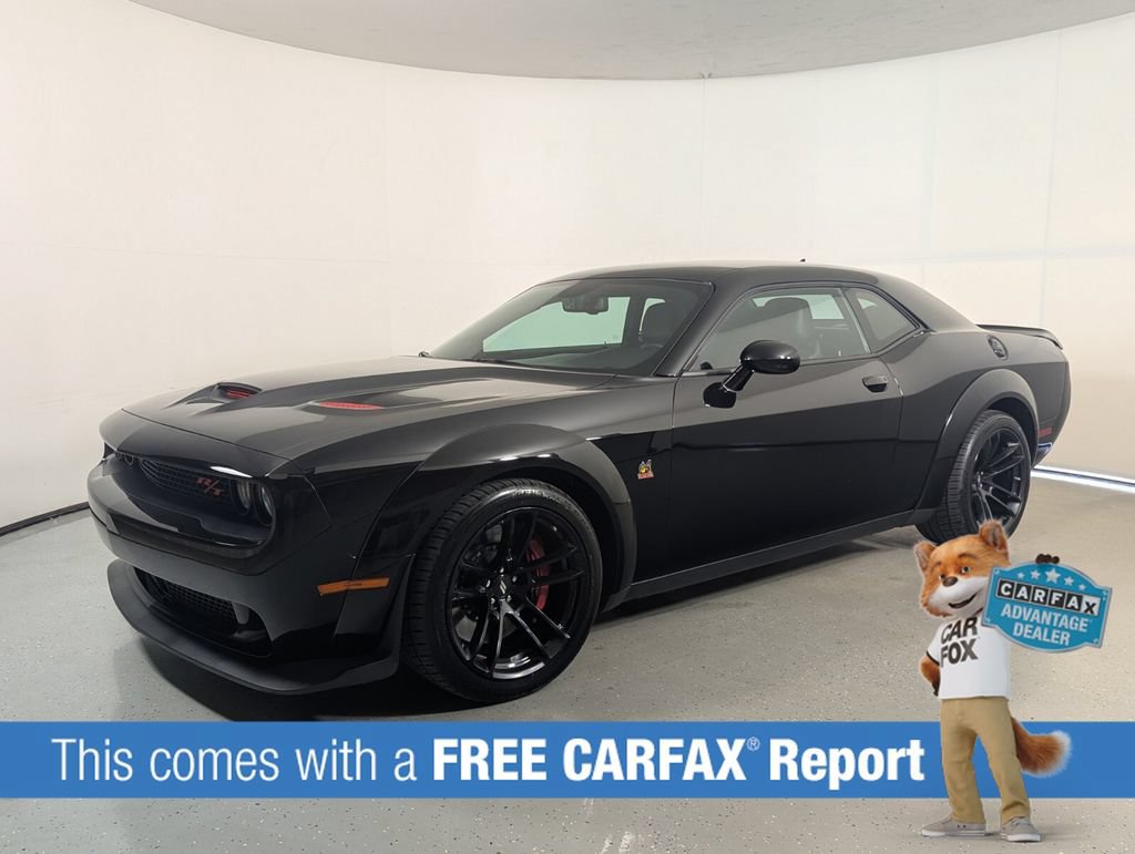 Certified 2023 Dodge Challenger R/T Scat Pack RWD image 3