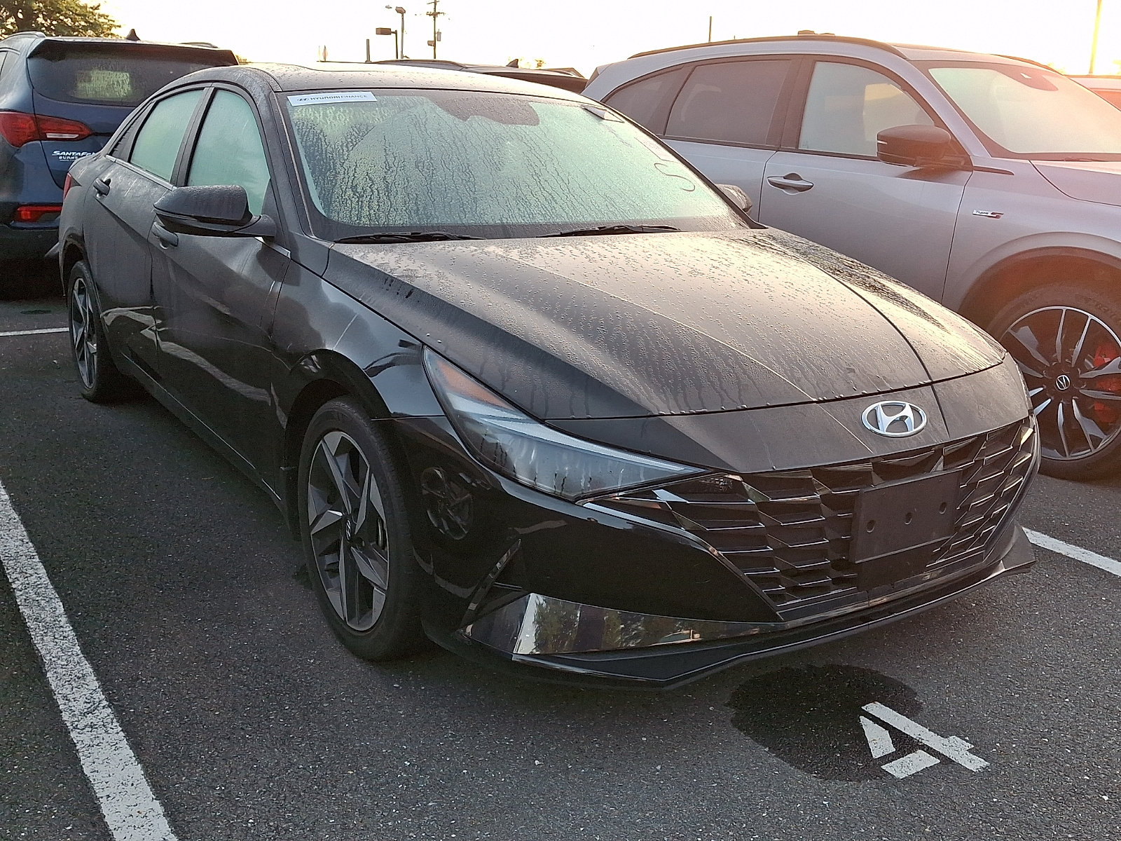 Used 2023 Hyundai Elantra Limited FWD image 5