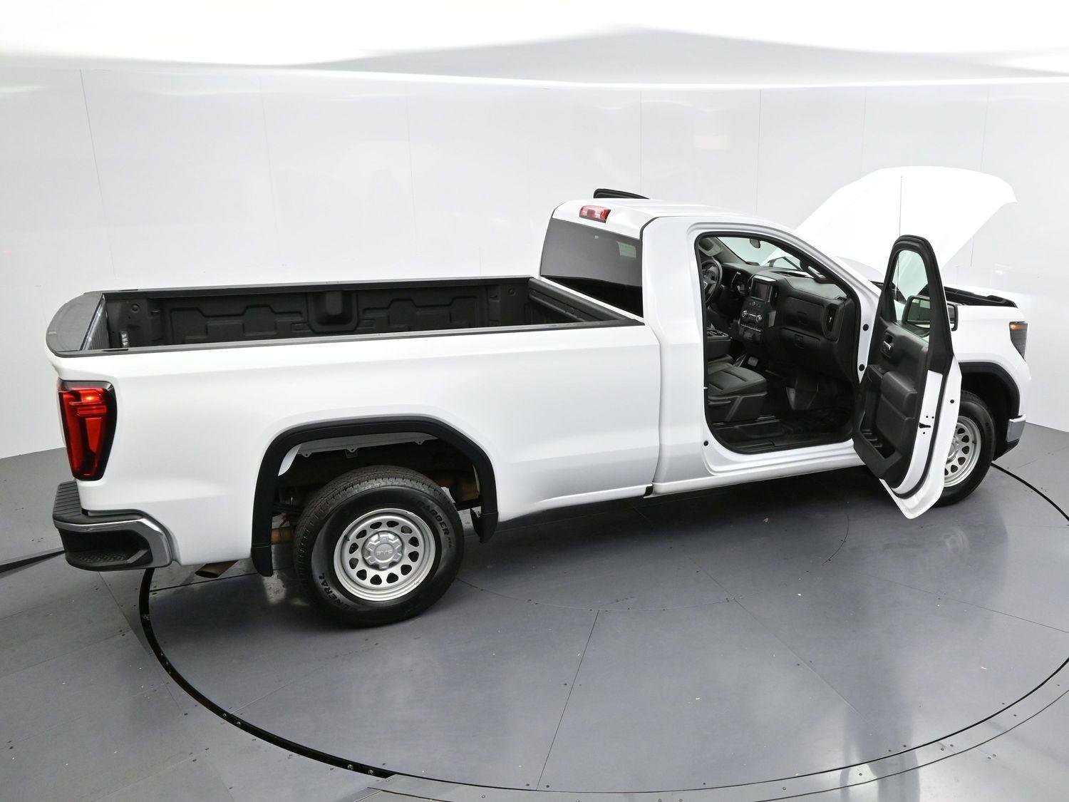 Used 2023 GMC Sierra 1500 Pro w/ Pro Value Package image 32