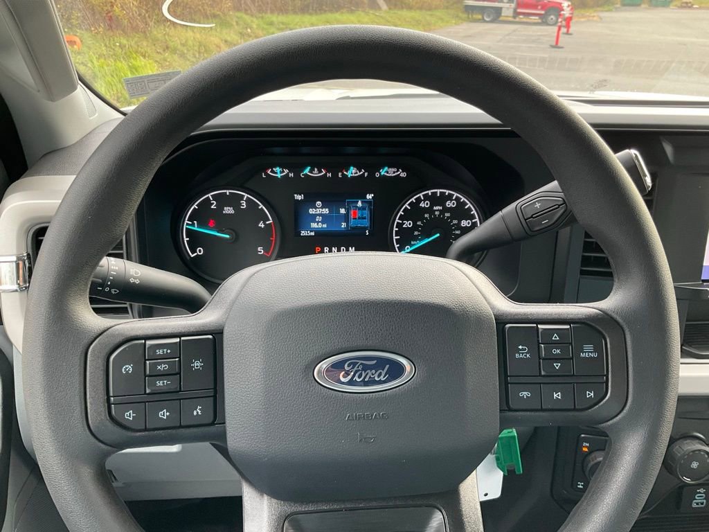 New 2026 Ford F350 XL w/ XL Chrome Package image 7