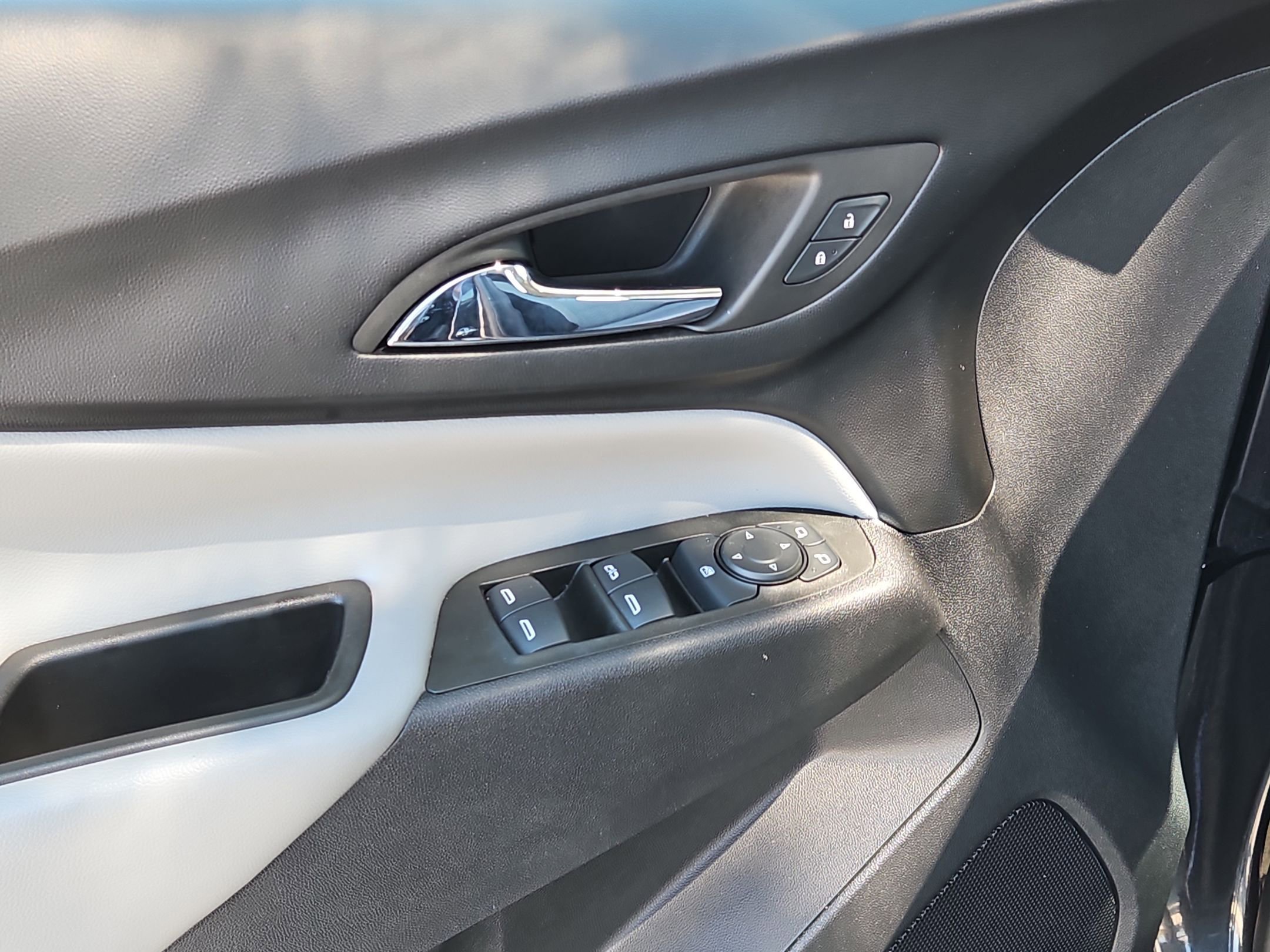 Certified 2022 Chevrolet Equinox LS image 12