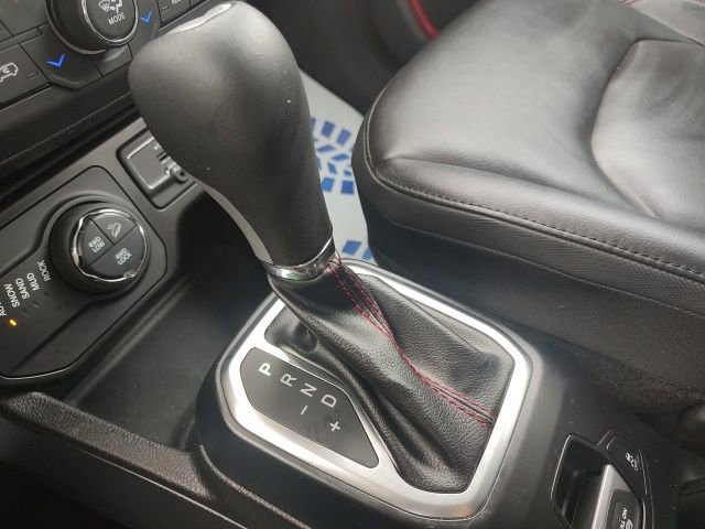 Used 2023 Jeep Renegade Trailhawk w/ Trailhawk Elite Group image 29