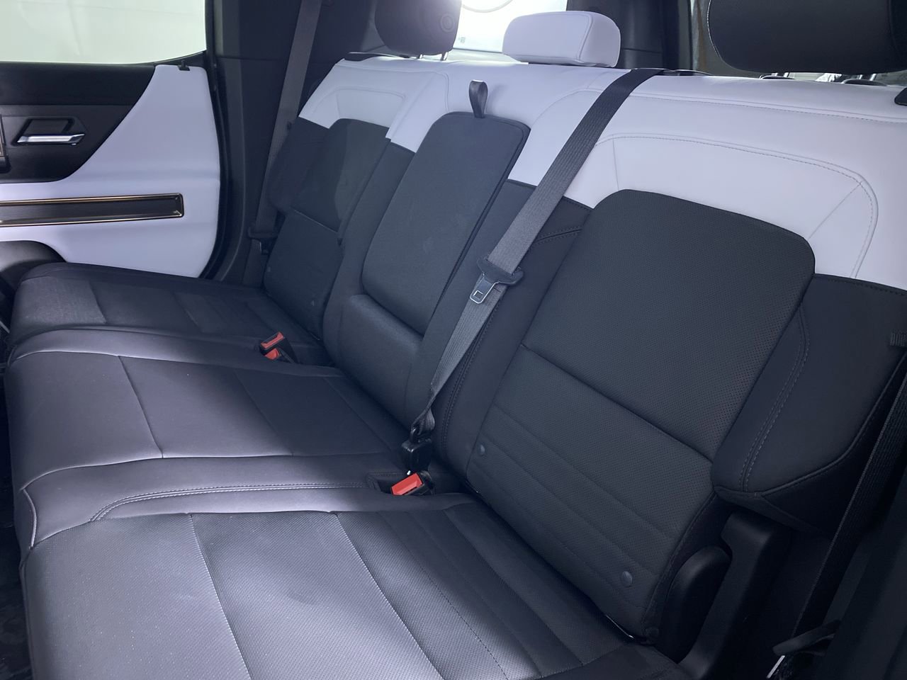 Certified 2024 GMC Hummer EV 3X w/ Omega Edition AWD/4WD image 22