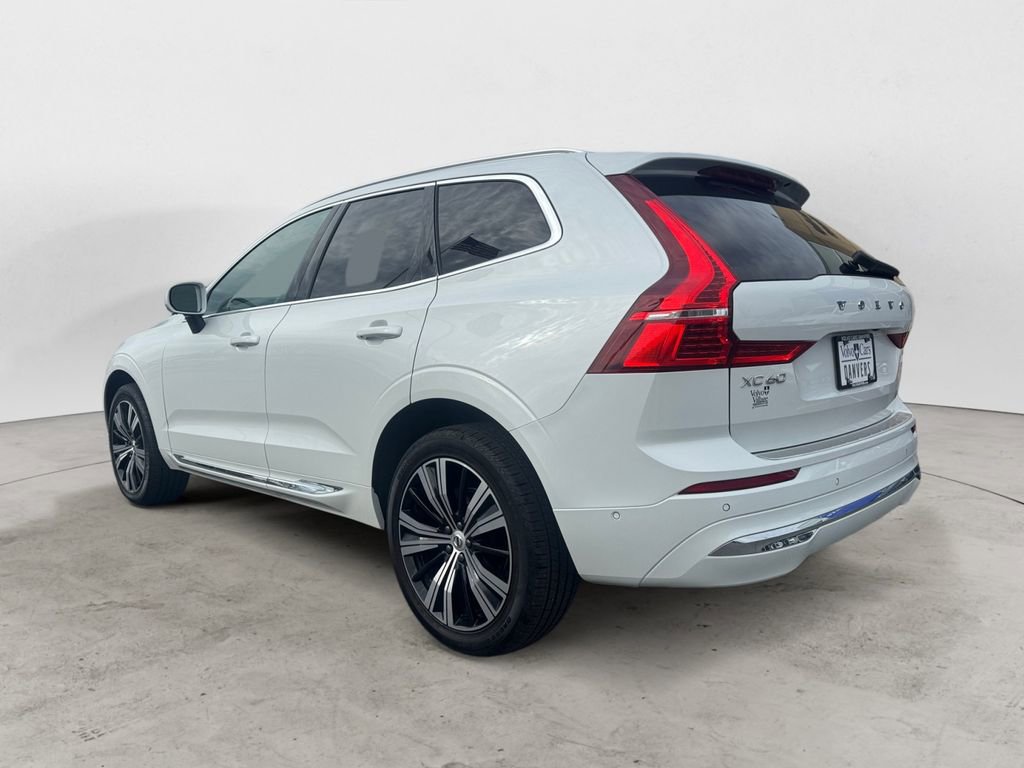 Certified 2023 Volvo XC60 B5 Plus image 4