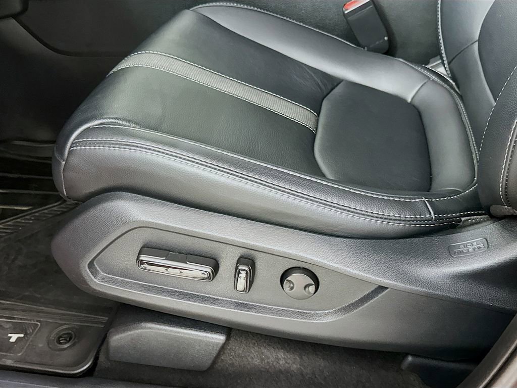 Used 2023 Honda Pilot EX-L image 9