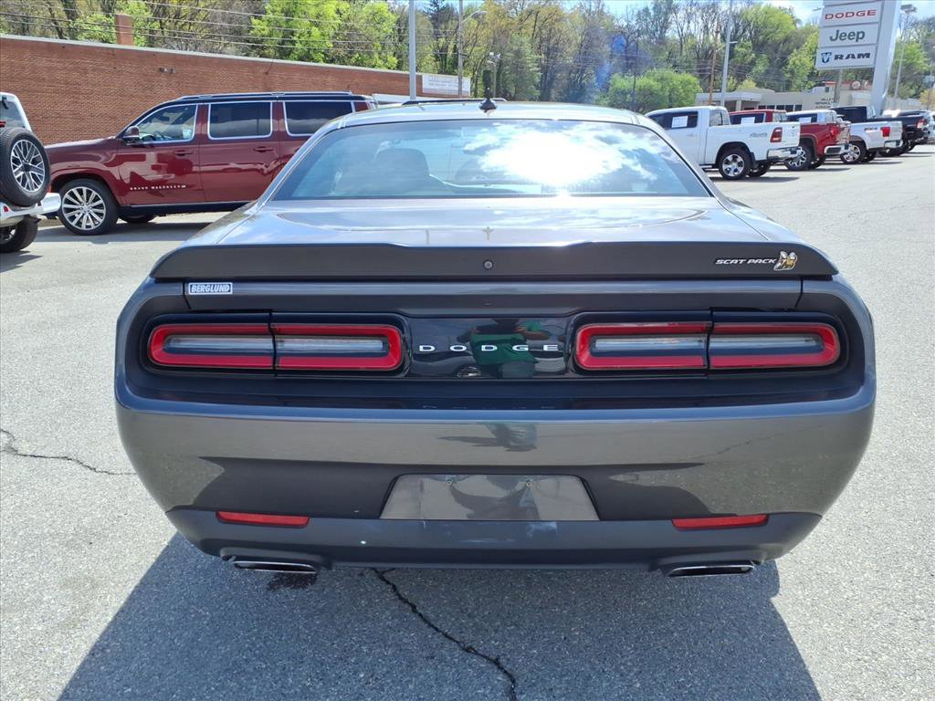 Used 2021 Dodge Challenger R/T Scat Pack w/ Driver Convenience Group image 5