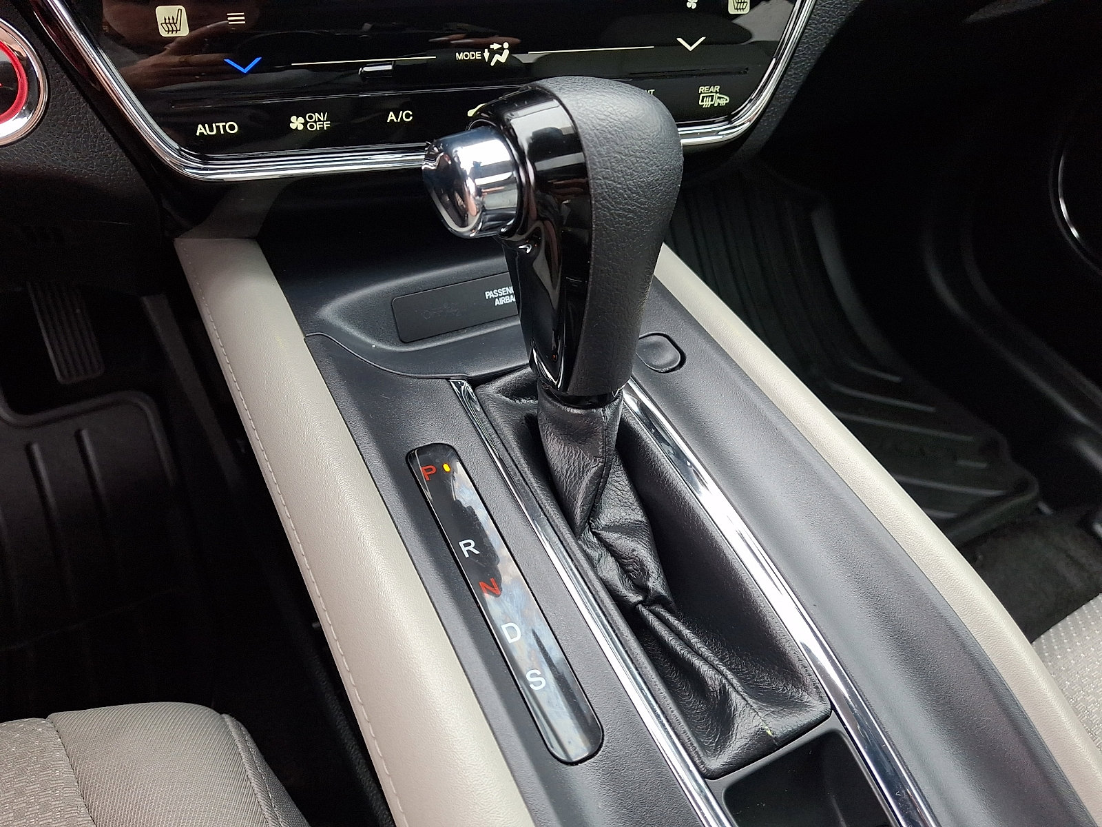 Certified 2022 Honda HR-V EX image 22