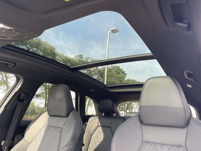 Used 2025 Audi SQ5 Premium Plus AWD/4WD image 19