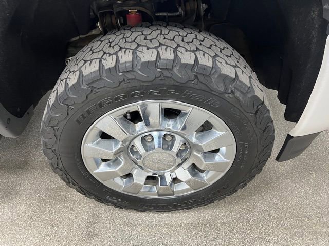 Used 2019 GMC Sierra 2500 Denali w/ Duramax Plus Package AWD/4WD image 20