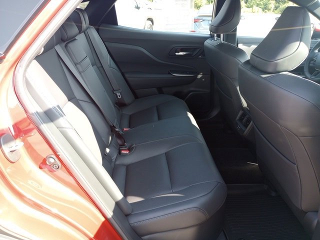 Used 2023 Toyota Crown Platinum image 13