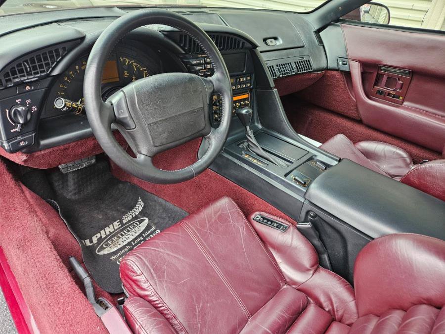 Used 1993 Chevrolet Corvette Coupe RWD image 10