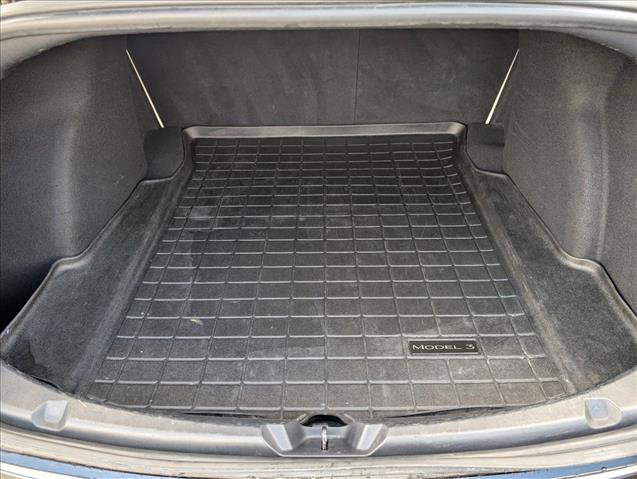 Used 2019 Tesla Model 3 Mid Range image 6