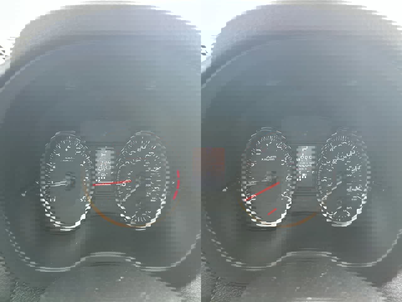 Used 2017 Subaru Crosstrek 2.0i Premium w/ Moonroof Package image 35