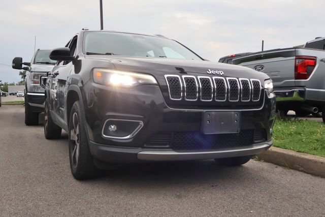 Used 2019 Jeep Cherokee Limited AWD/4WD image 6