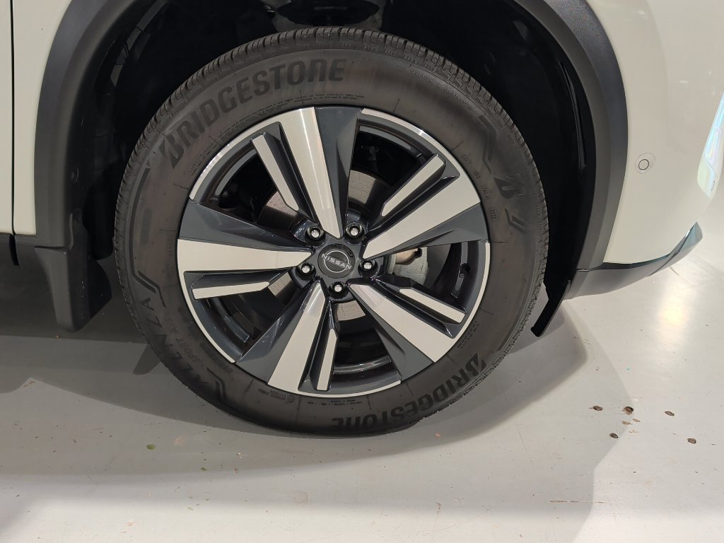 Used 2023 Nissan Rogue SL w/ SL Premium Package AWD/4WD image 6