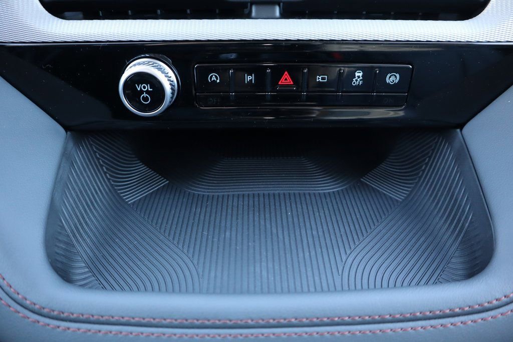 New 2026 Ford Explorer Active w/ Active Comfort Package image 9