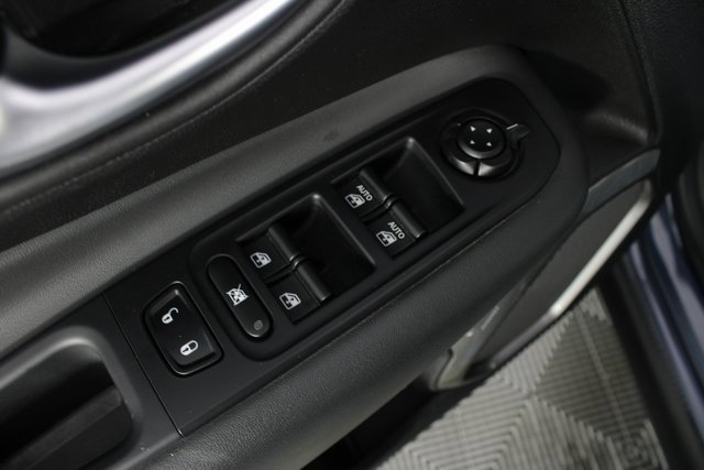 Used 2022 Jeep Renegade Latitude w/ Convenience Group image 14