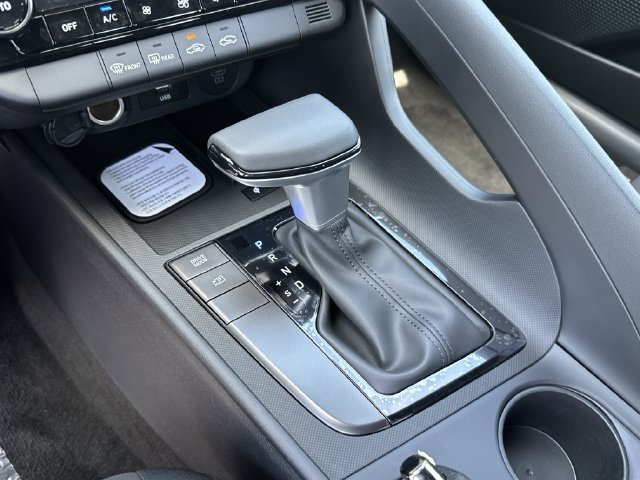 New 2026 Hyundai Elantra Sport FWD image 33