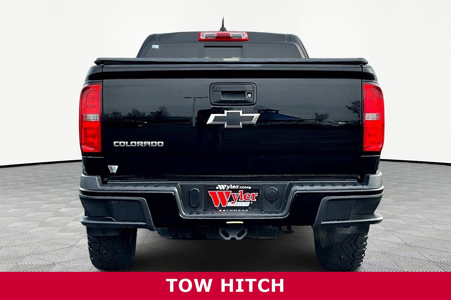 Used 2016 Chevrolet Colorado Z71 w/ Z71 Midnight Edition image 5